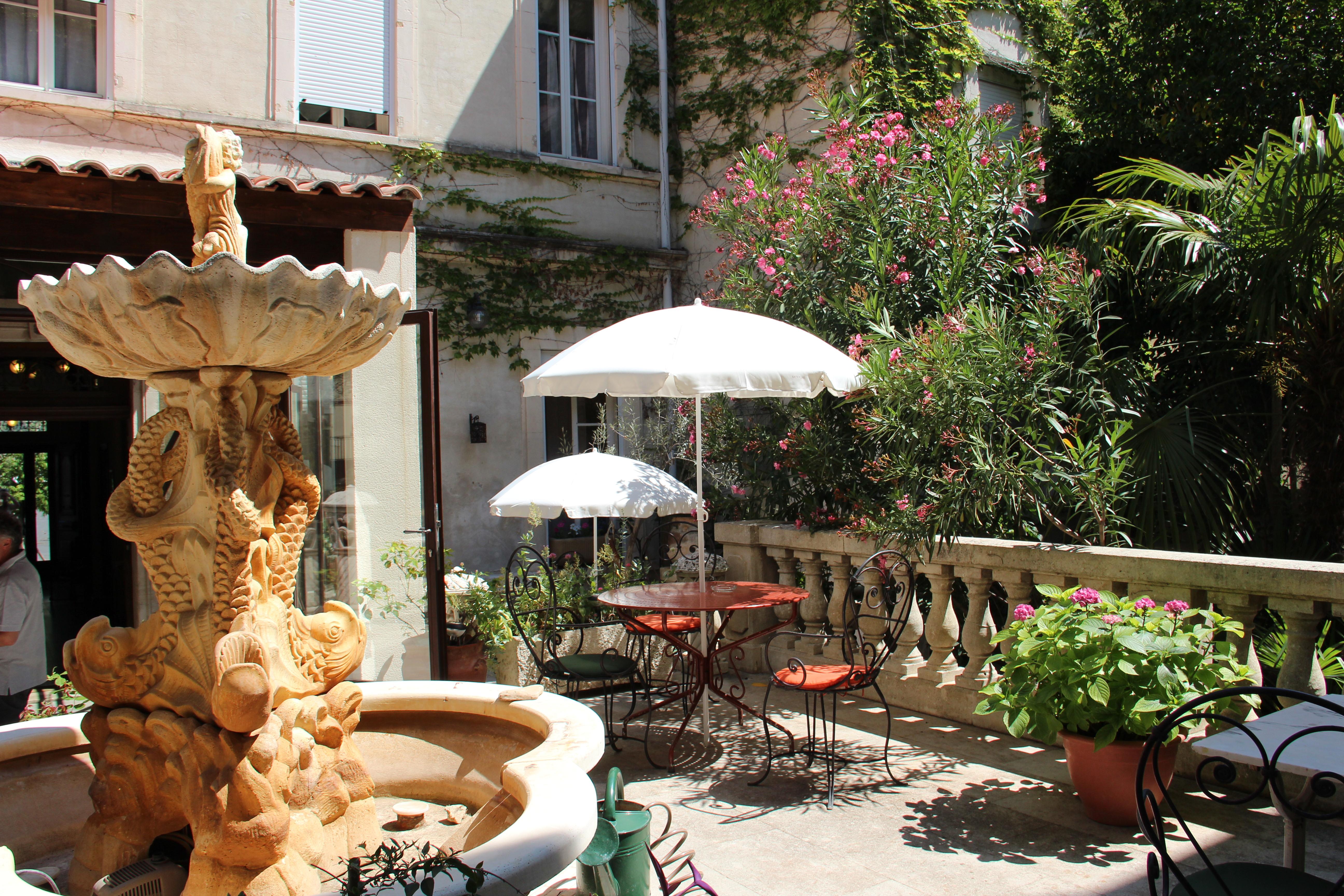 The Originals Boutique, Hotel Du Parc, Cavaillon Exterior photo